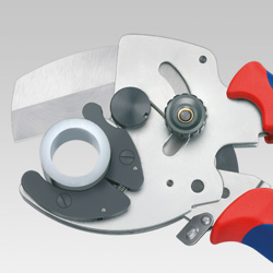 Труборез-ножницы для многослойных и пласт. труб ∅ 26 - 40 мм, L-210 мм