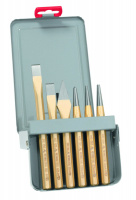 Набор инструментов в металлической кассете