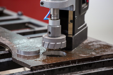 Магнитно-сверлильный станок BDS MAB-825