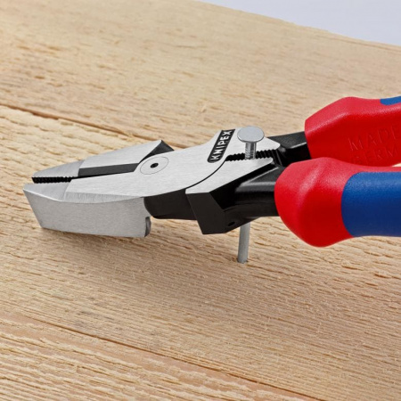 Lineman's Pliers плоскогубцы электромонт., рез: провол. ср. ∅ 4.6 мм, тверд. ∅ 3 мм, L-240 мм, черн., 1-к ручки