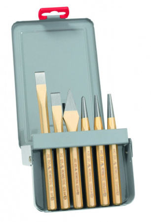 Набор инструментов в металлической кассете