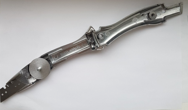 Нож Дельфин для резки напольных покрытий