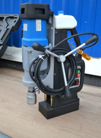 Магнитно-сверлильный станок BDS MAB-825V