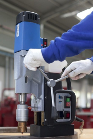 Магнитно-сверлильный станок BDS MAB-525SB с поворотным основанием