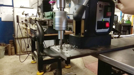 Магнитно-сверлильный станок BDS MAB-525