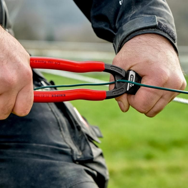 KNIPEX CoBolt XL болторез, L-200 мм, рез: ср. ∅ 5.6 мм, тв. ∅ 4 мм, роял. струна ∅ 3.8 мм, черн., 1-к ручки